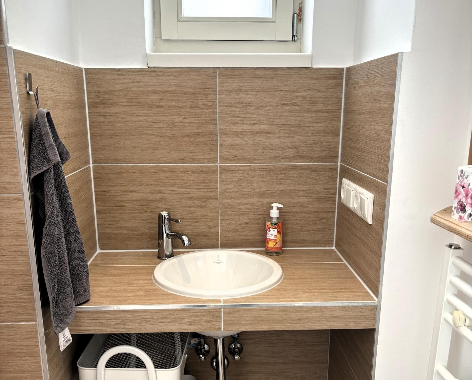 Casa Nostra - Schoene 3-Zimmerwohnung Am Augarten Wina Bagian luar foto
