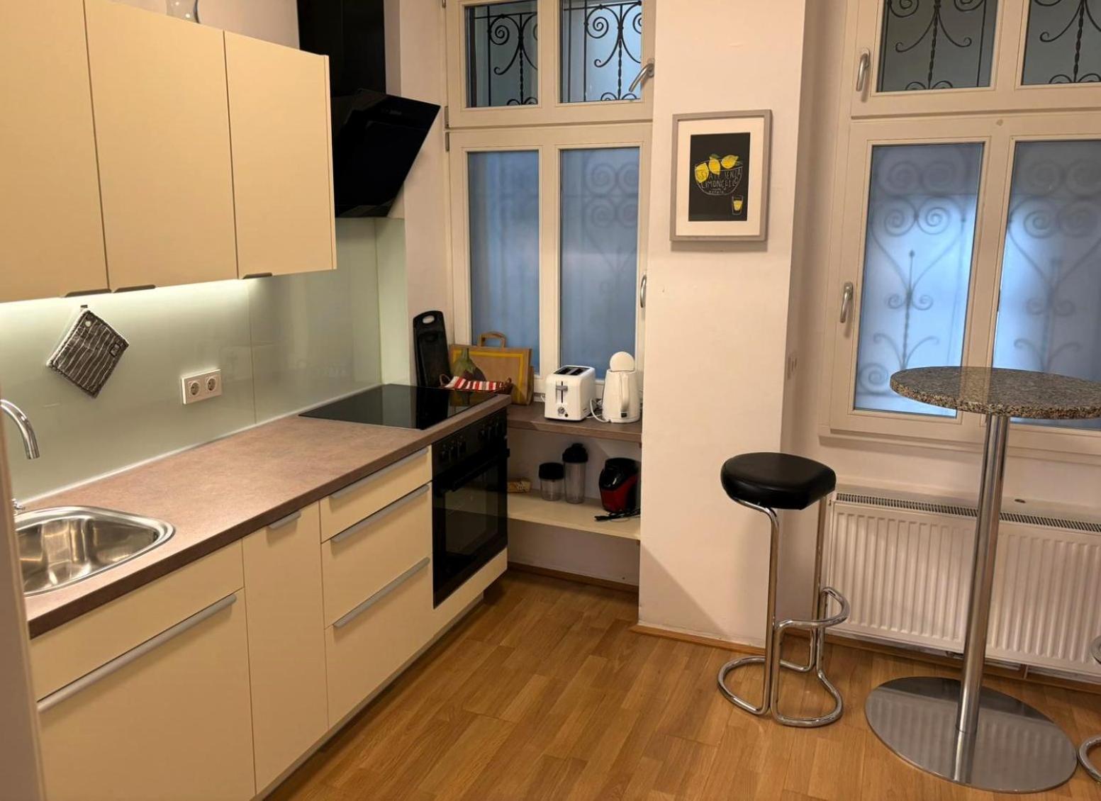 Casa Nostra - Schoene 3-Zimmerwohnung Am Augarten Wina Bagian luar foto