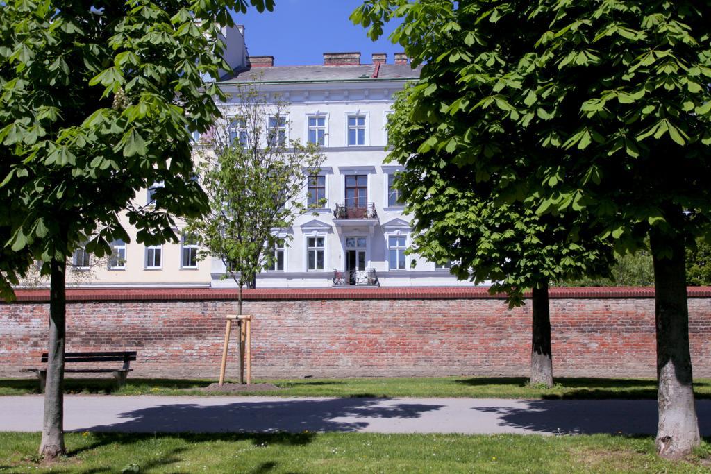 Casa Nostra - Schoene 3-Zimmerwohnung Am Augarten Wina Bagian luar foto